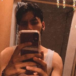 Meet your Posher, Javier